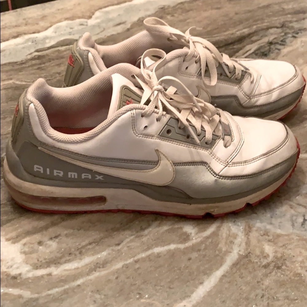 Nike Air Max shoes